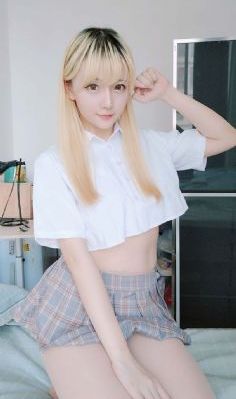 美女吻戏