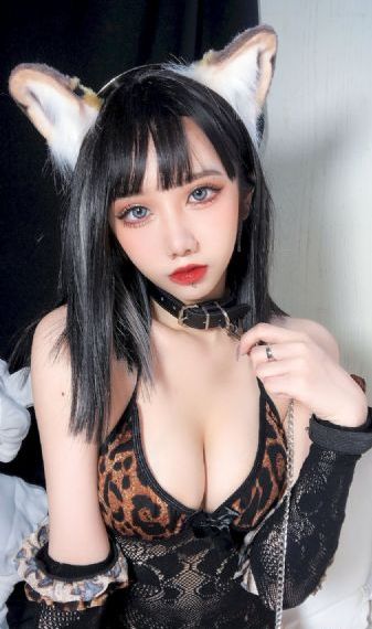 卧鼠藏虫