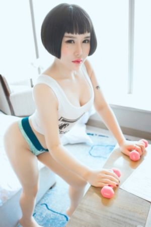 年轻的小姨子hd