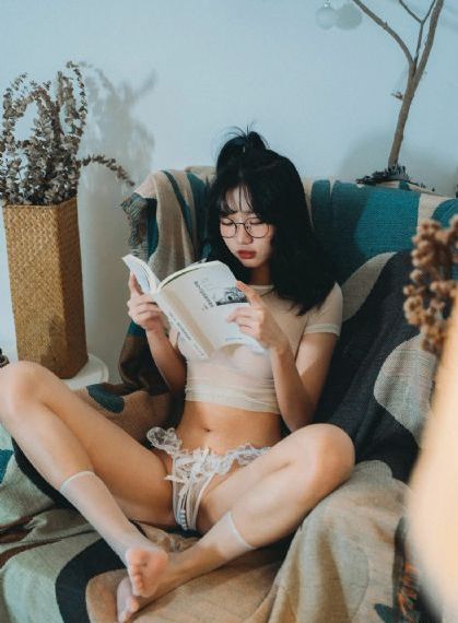 日本女女