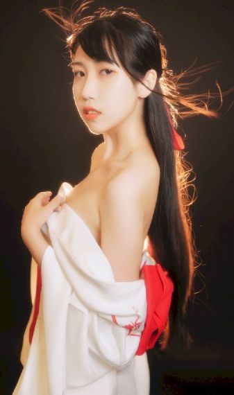 蜜桃成熟的