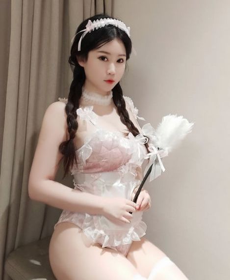 女囚犯