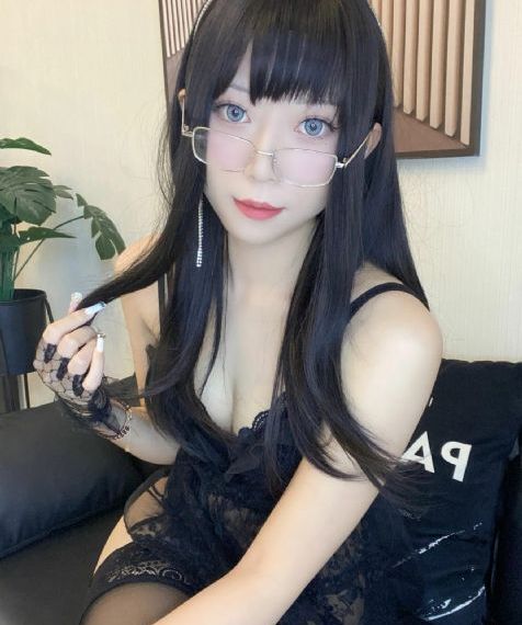 何炅