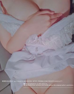 《3d肉蒲团之极乐宝鉴》