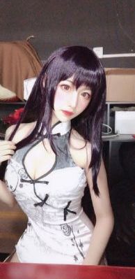 与黑帮老大的女主第一季免费